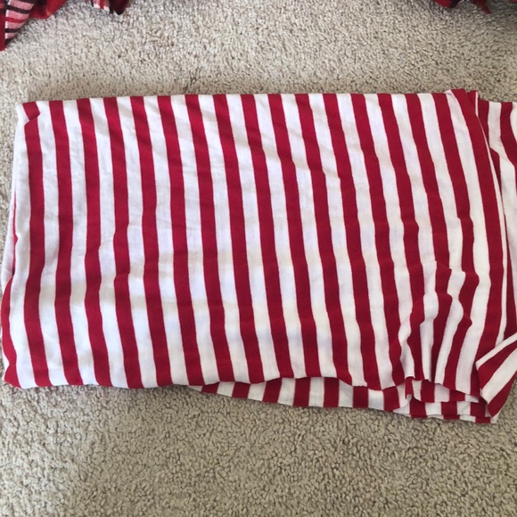 Scarves - Picture 2 of 3